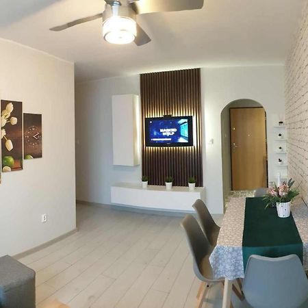 Apartament 2+2 Konin  Buitenkant foto