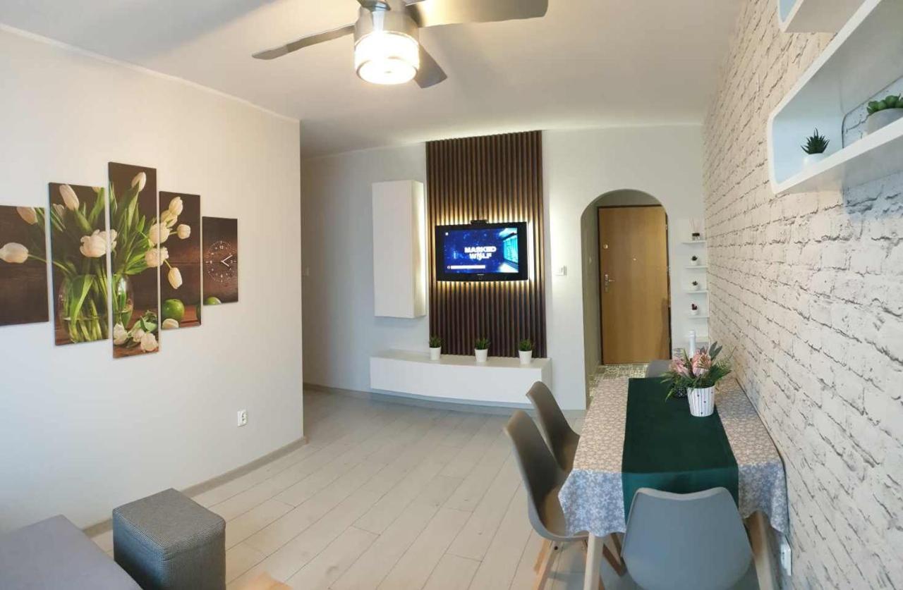 Apartament 2+2 Konin  Buitenkant foto